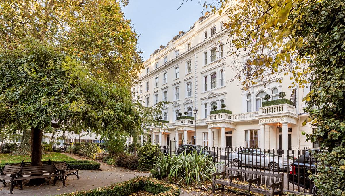 The Grand London Hotel